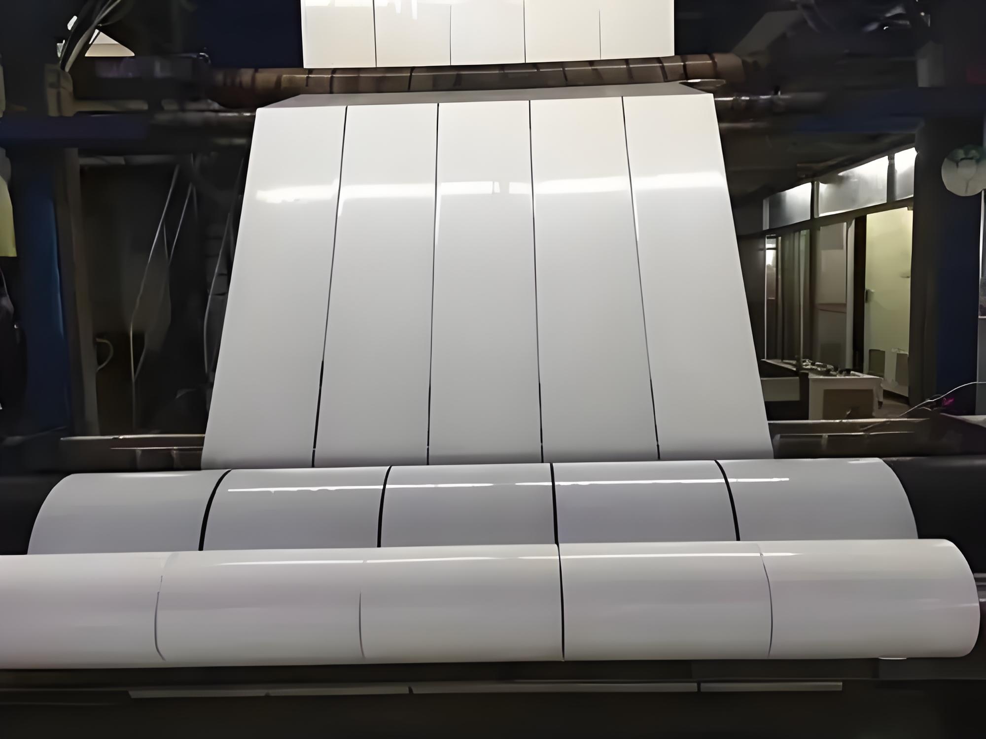 LLDPE吹膜如何去黃增透？瑞奇特進(jìn)口增剛透明防黃劑CH-80幫您解決T