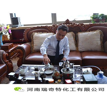 國(guó)內(nèi)瑞奇特廠家熒光增白劑與進(jìn)口熒光增白劑的區(qū)別