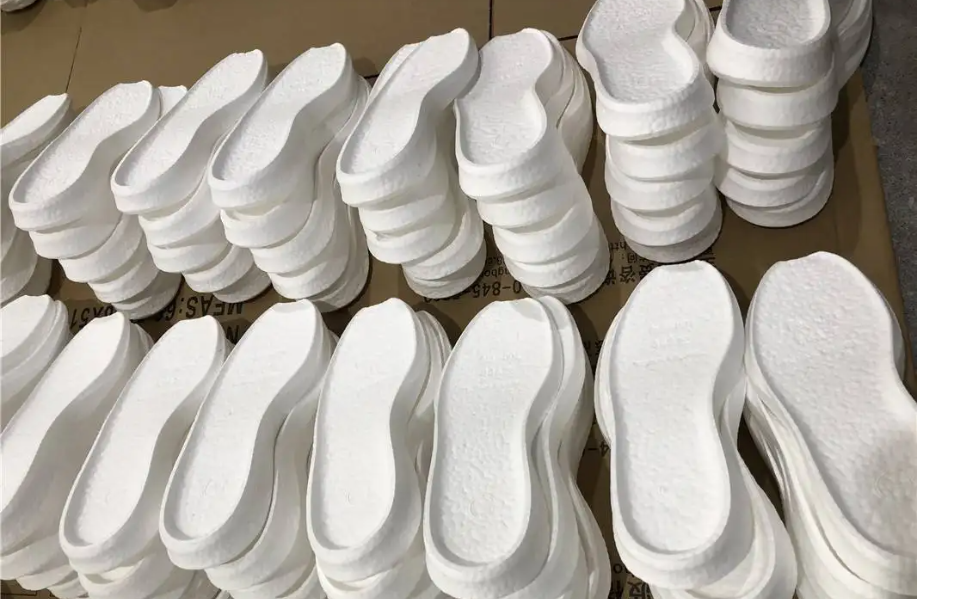 EVA發(fā)泡，TPU發(fā)泡增白